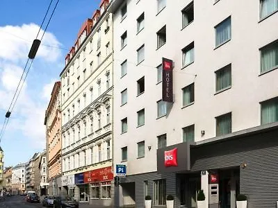 Ibis 3*