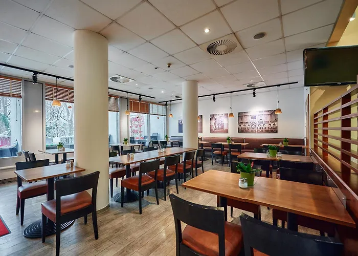 Ibis Hotel 3*