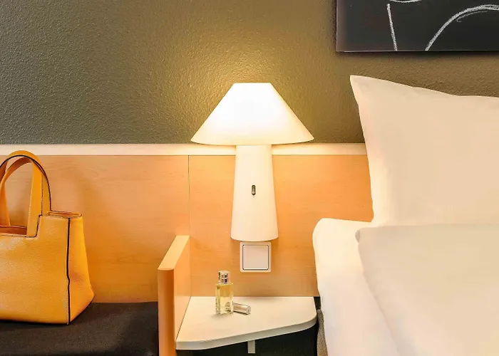 Ibis Hotel 3*