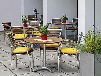 Ibis Hotel 3*